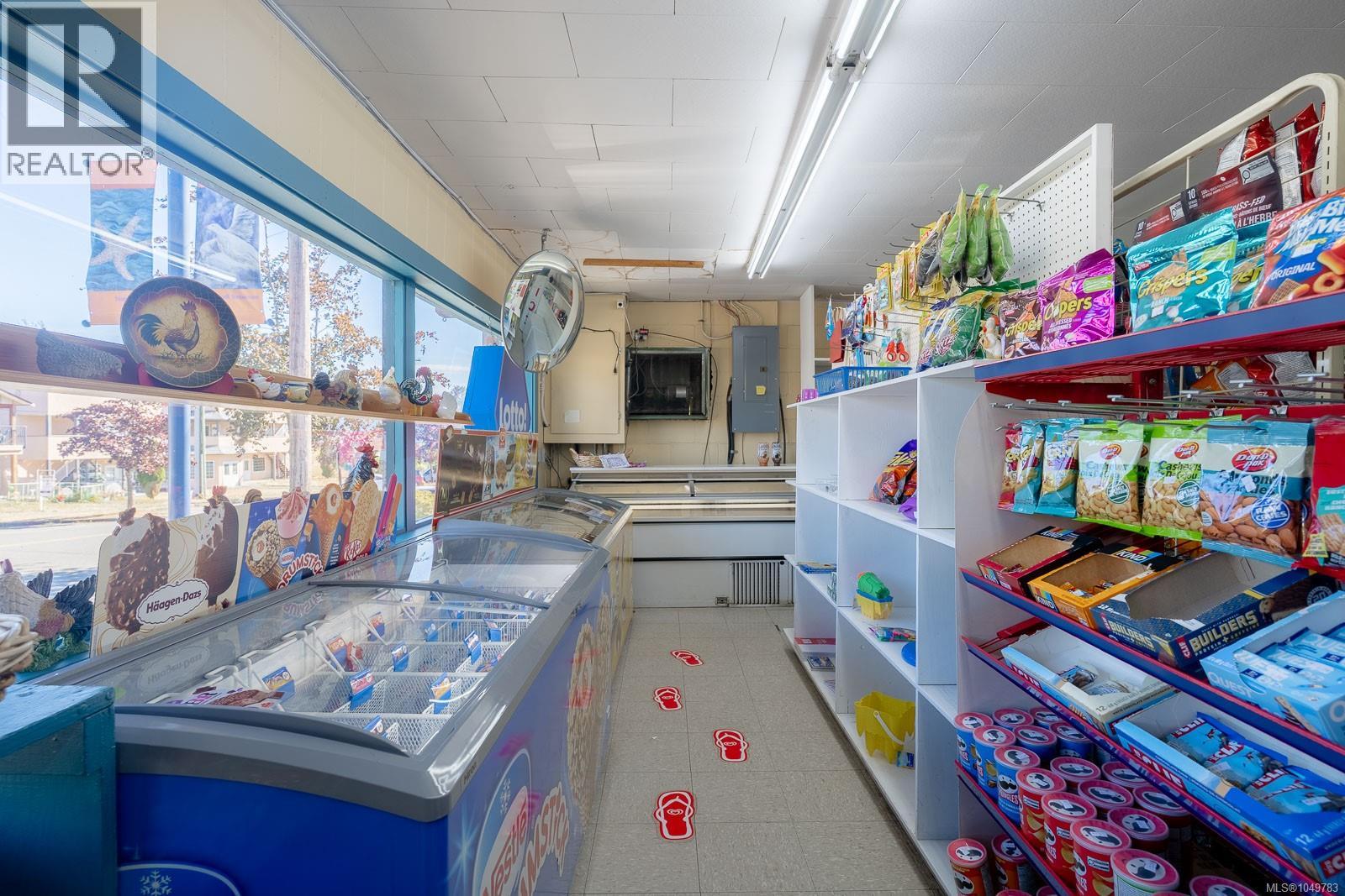 1602 Joan Ave - Image 3