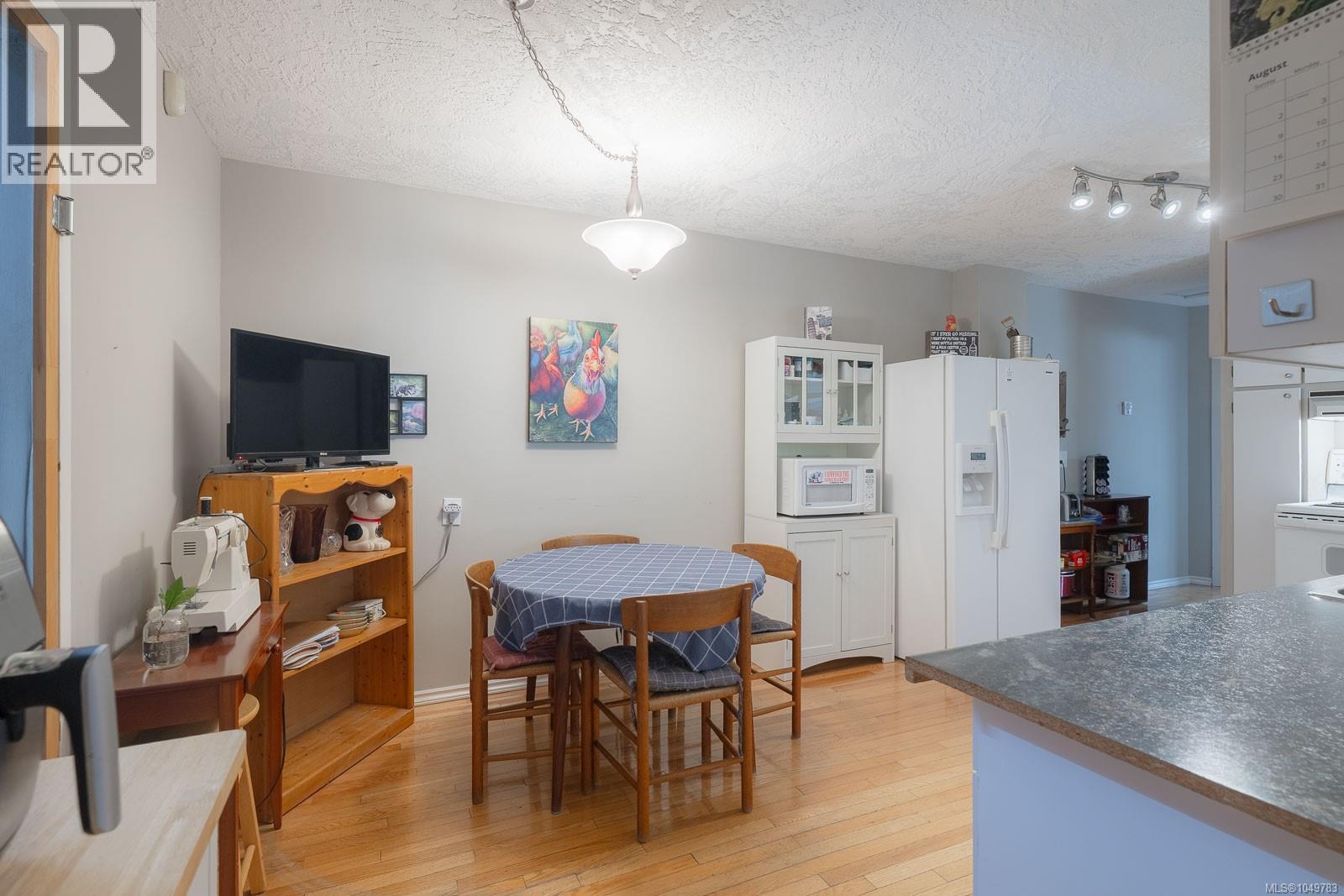 1602 Joan Ave - Image 10