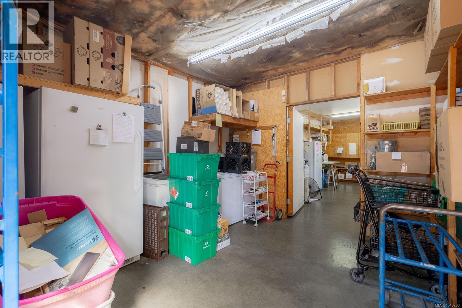 1602 Joan Ave - Image 43