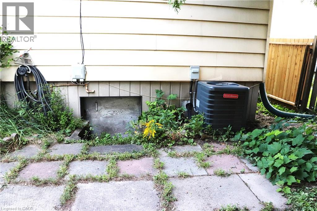 348 WEIR Street N, Hamilton — photo 6