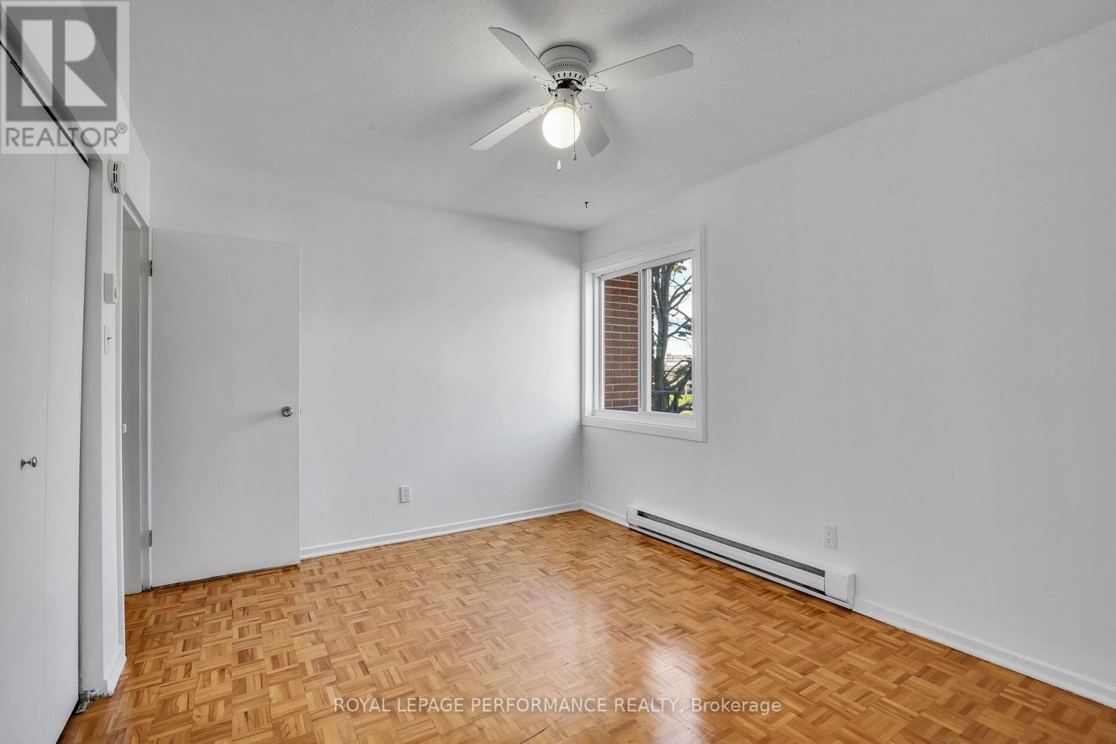 #208C 2044 ARROWSMITH DRIVE - 20