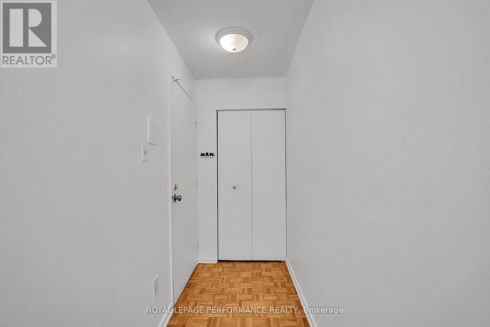 208C - 2044 Arrowsmith Drive