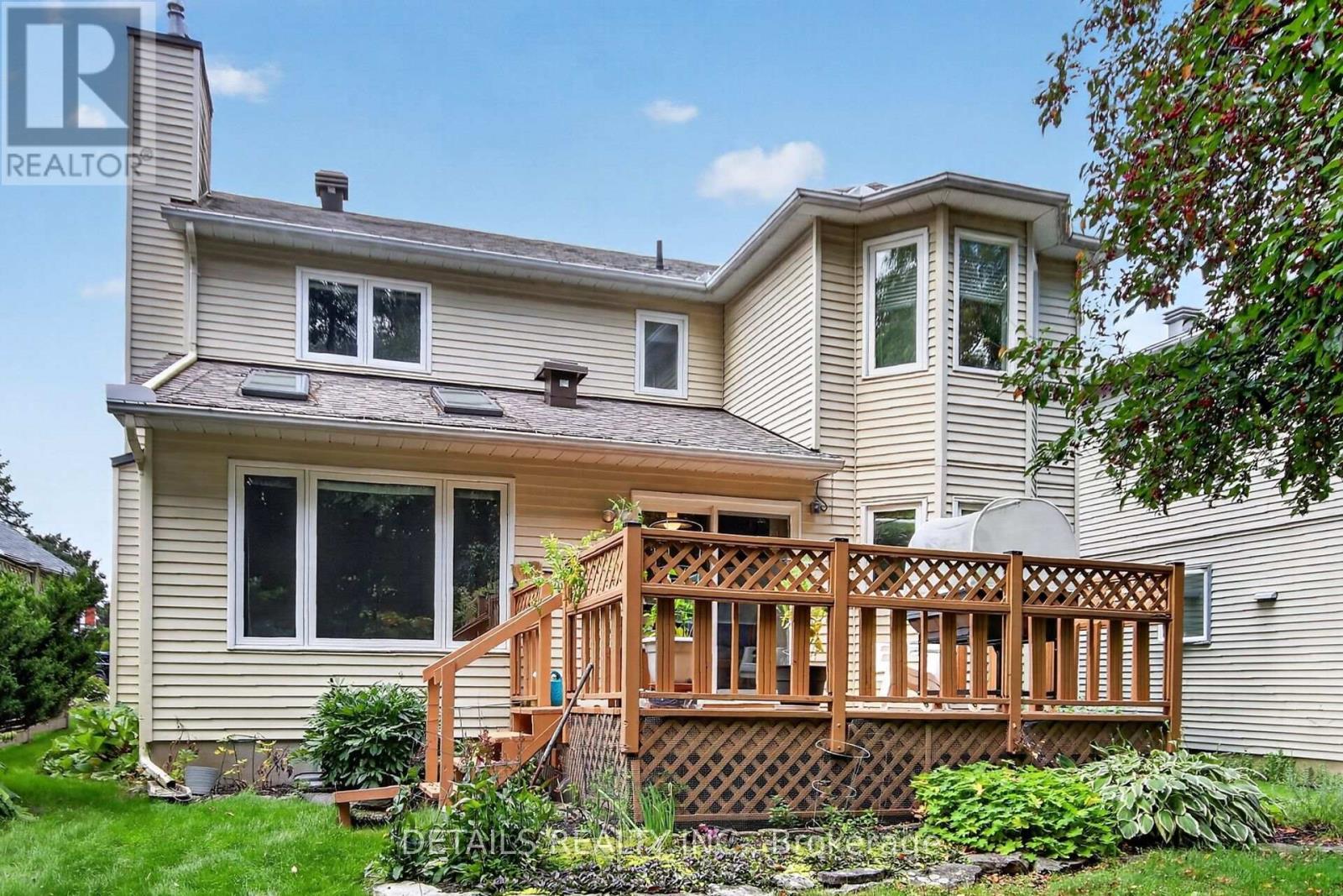 15 CONANT PLACE photo 44