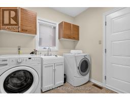 15 Conant Place S, Ottawa, ON K2L3Z8 Photo 24