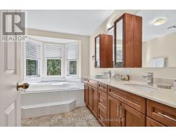 15 Conant Place S, Ottawa, ON K2L3Z8 Photo 29