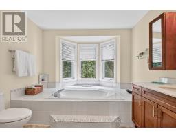 15 Conant Place S, Ottawa, ON K2L3Z8 Photo 31