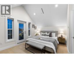 1 2211 Mannering Avenue, Vancouver, BC V5N3C5 Photo 14