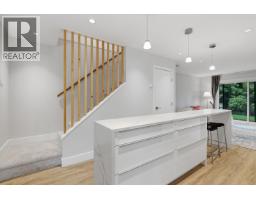 4212 Garden Grove Drive, Burnaby, BC V5G4G6 Photo 10