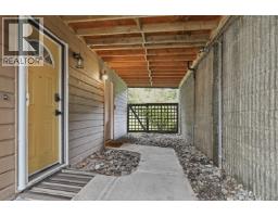4212 Garden Grove Drive, Burnaby, BC V5G4G6 Photo 24