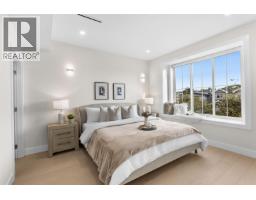 2 2211 Mannering Avenue, Vancouver, BC V5N3C5 Photo 10