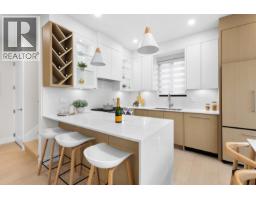 2 2211 Mannering Avenue, Vancouver, BC V5N3C5 Photo 6