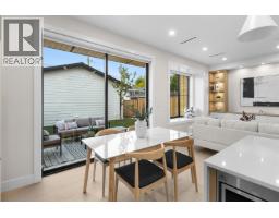 2 2211 Mannering Avenue, Vancouver, BC V5N3C5 Photo 8