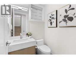 2 2211 Mannering Avenue, Vancouver, BC V5N3C5 Photo 9