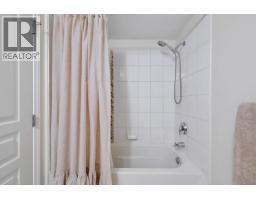 1071 Lynn Valley Road, North Vancouver, BC V7J1Z6 Photo 29