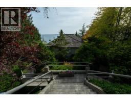 4052 Marine Drive, West Vancouver, BC V7V1N6 Photo 6