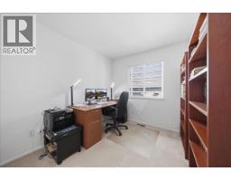 1594 Plateau Crescent, Coquitlam, BC V3E3B3 Photo 14