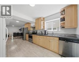 1594 Plateau Crescent, Coquitlam, BC V3E3B3 Photo 29