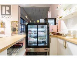 101 11900 Haney Place, Maple Ridge, BC V2X8R8 Photo 10
