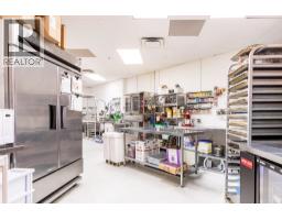 101 11900 Haney Place, Maple Ridge, BC V2X8R8 Photo 17