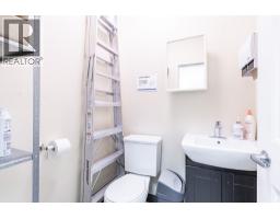101 11900 Haney Place, Maple Ridge, BC V2X8R8 Photo 33
