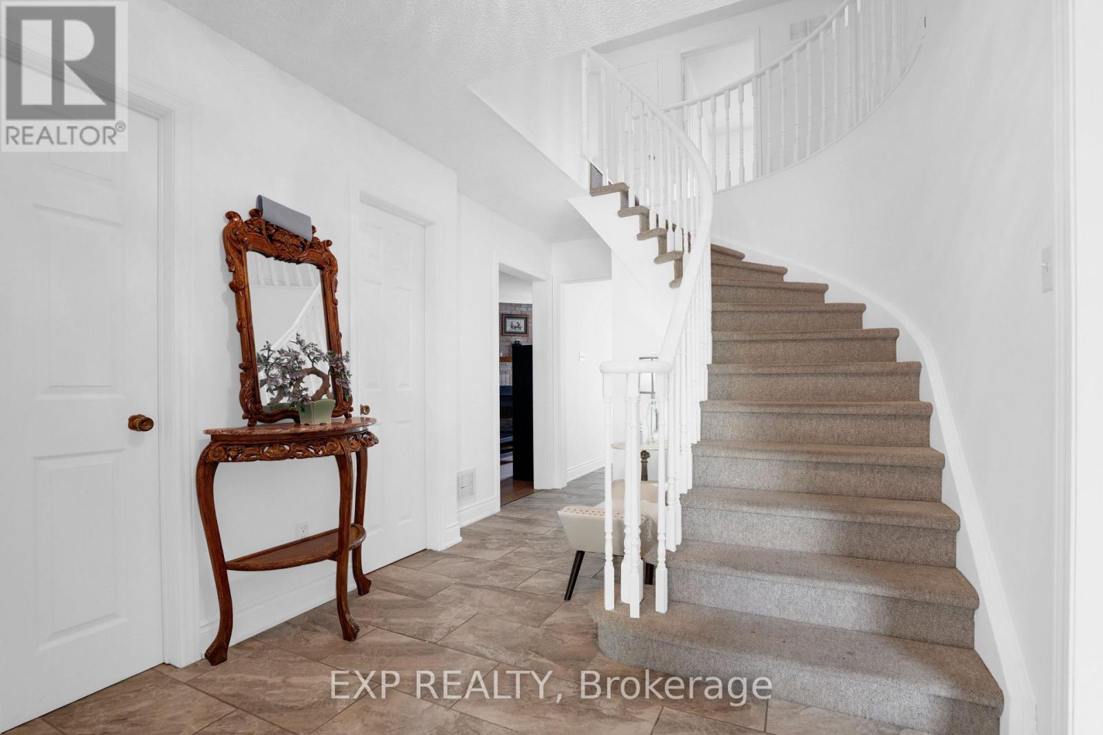 271 MURRAY STREET, Brampton (Brampton West) — photo 3