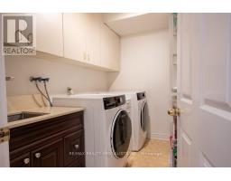 358 Erin Street, Oakville, ON L6H4P9 Photo 13
