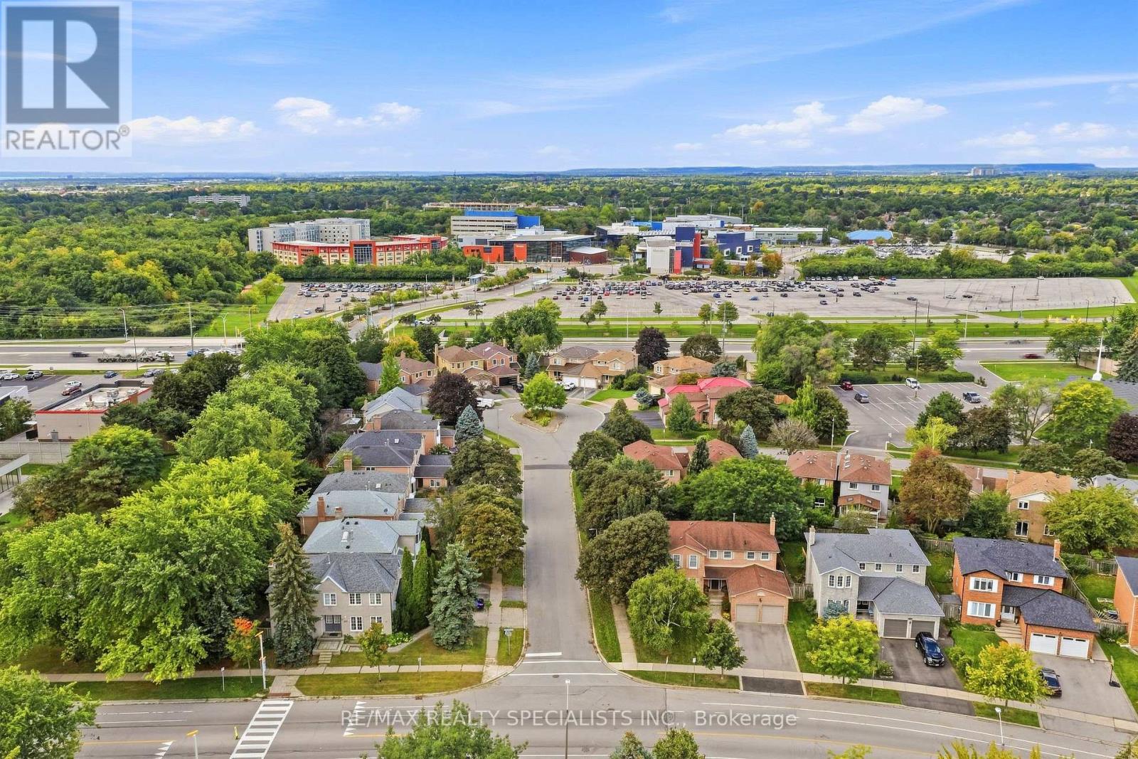 358 ERIN STREET, Oakville (FA Falgarwood) — photo 4