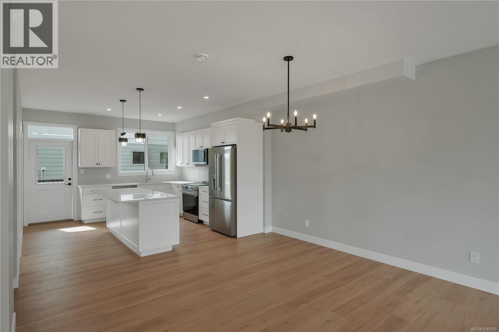 303A Hilchey Rd - Image 10