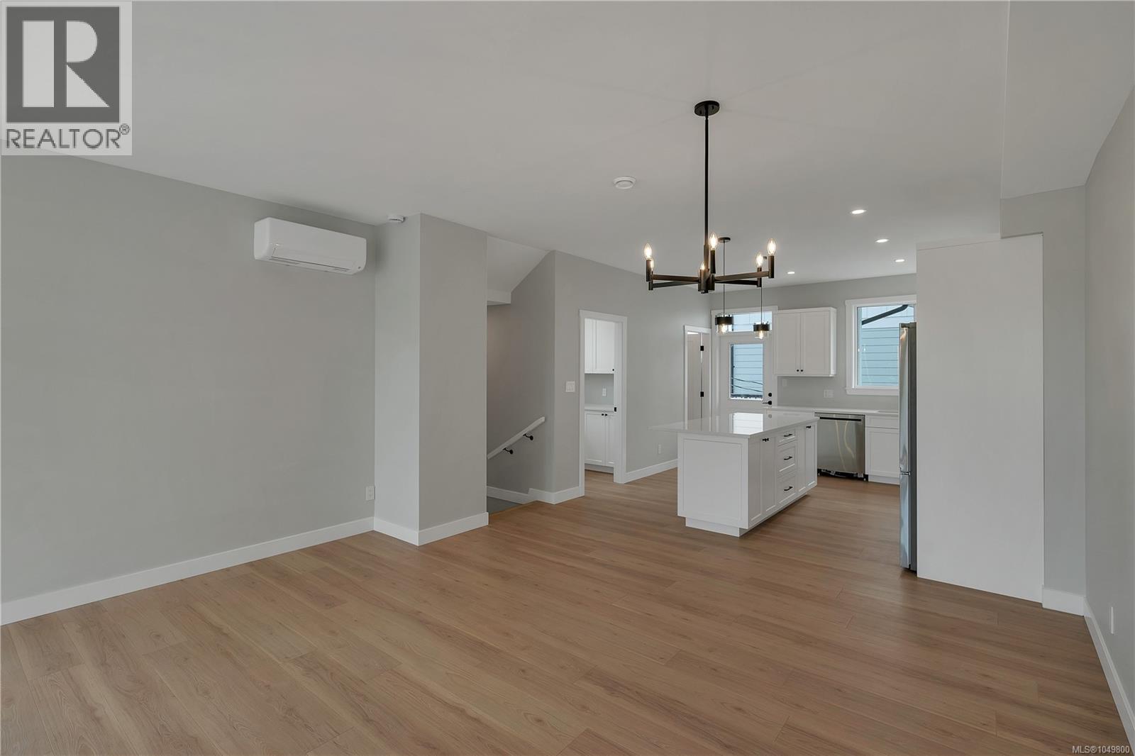 303A Hilchey Rd - 11