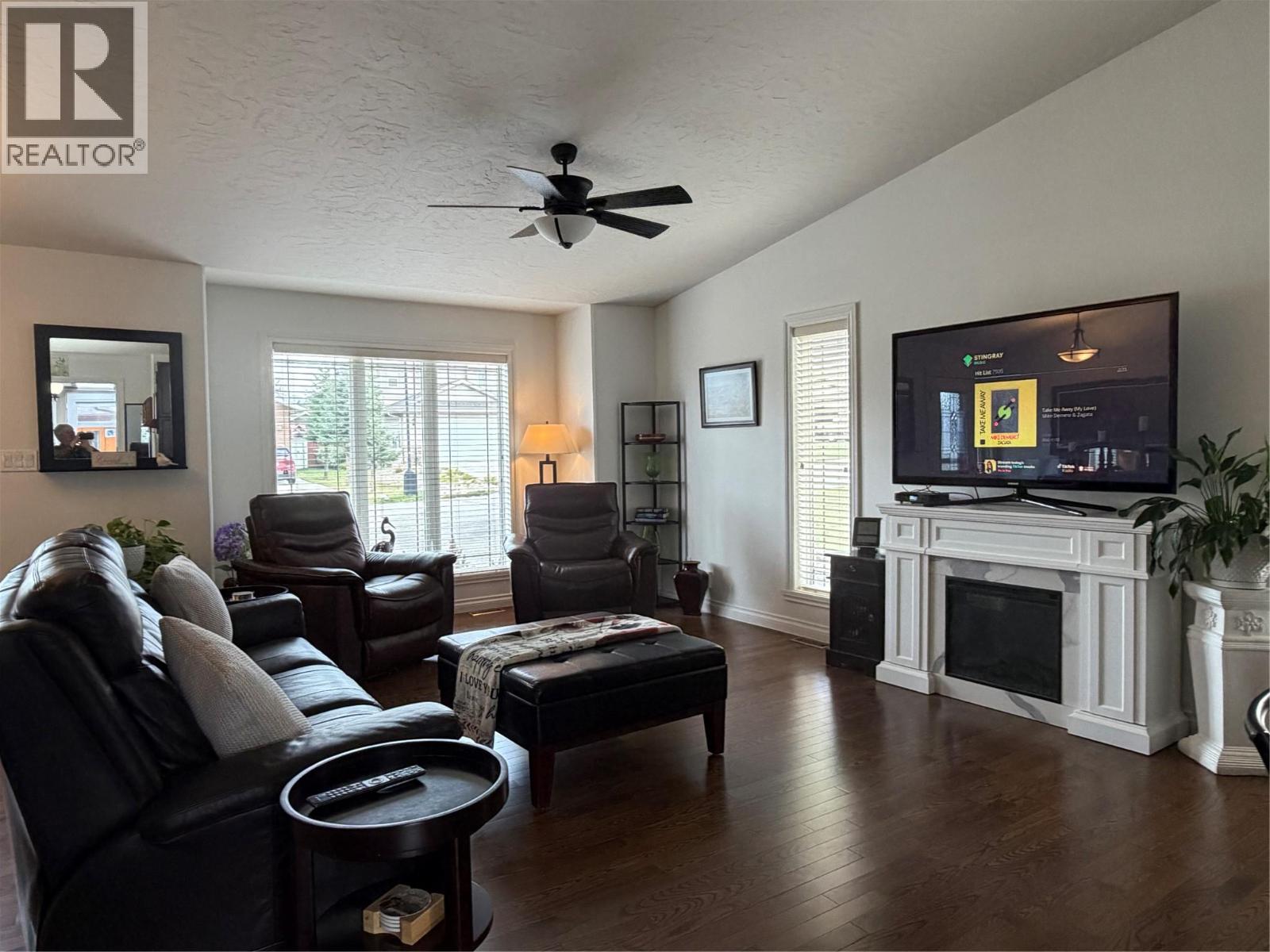 1841 87 Avenue, Dawson Creek — photo 2