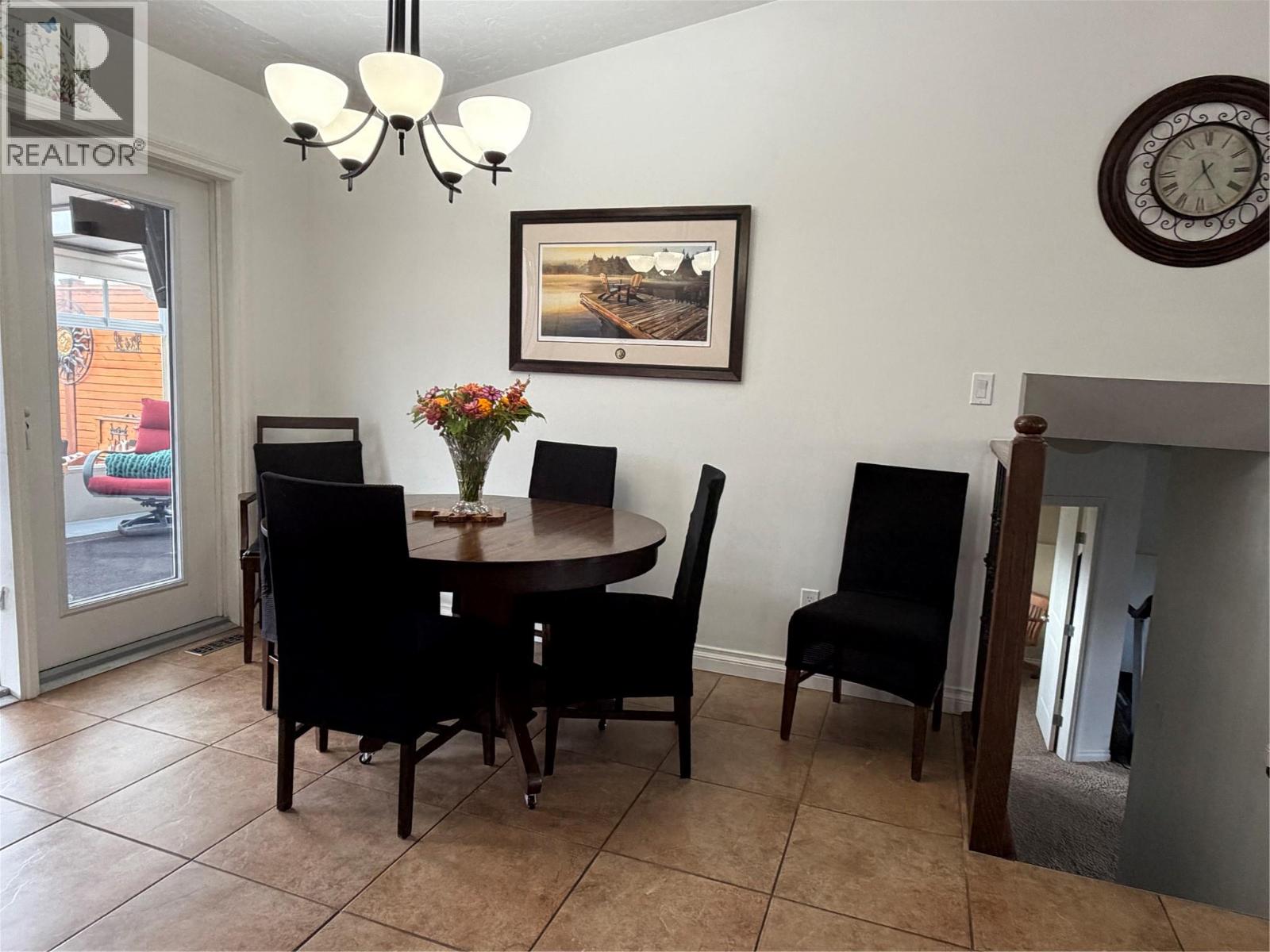 1841 87 Avenue, Dawson Creek — photo 8