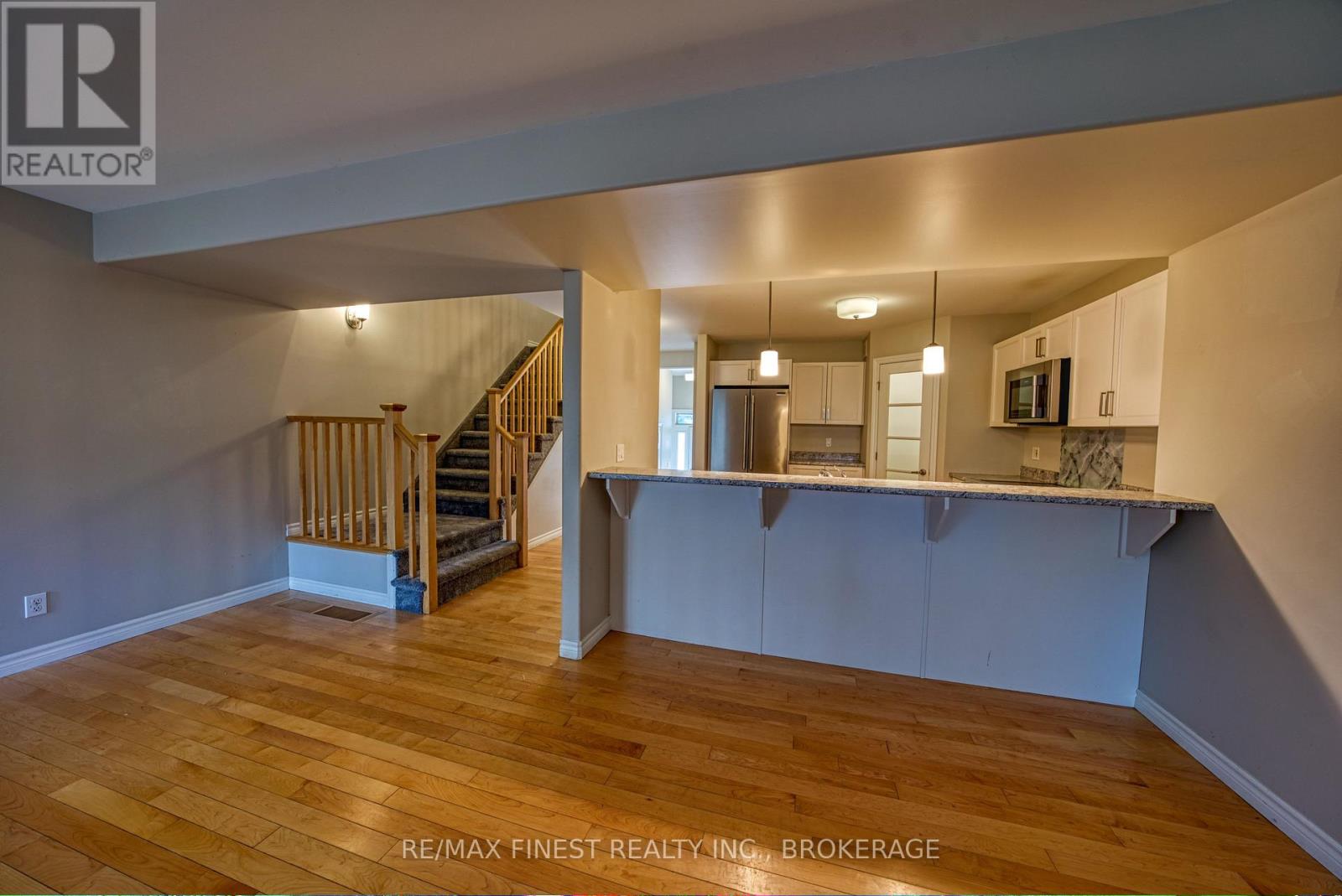 1010 ROSANNA AVENUE - Image 13
