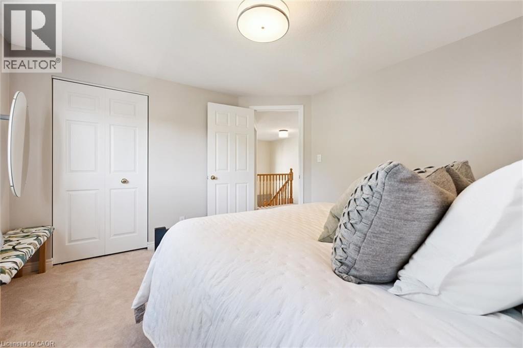 642 INTERLAKEN Drive - Image 25