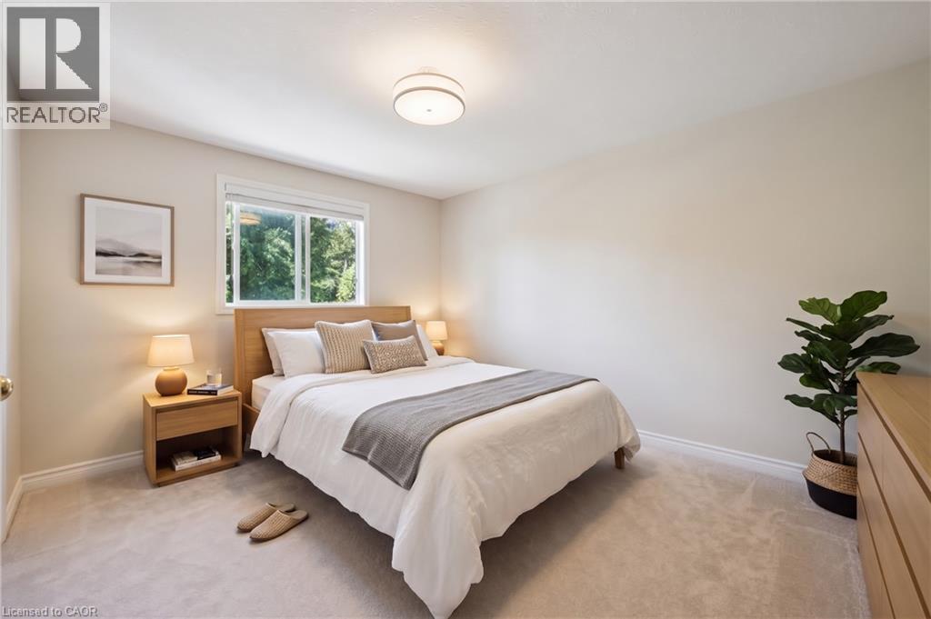 642 INTERLAKEN Drive - Image 27