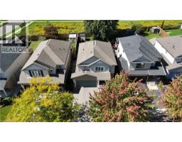 642 Interlaken Drive, Waterloo, ON N2T2Y5 Photo 41