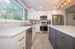 79 Tudor Crescent, Winnipeg, MB R2K2A6 Photo 12