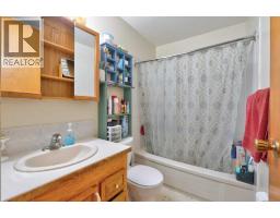 Pantry - 517 55 Avenue W, Claresholm, AB T0L0T0 Photo 7