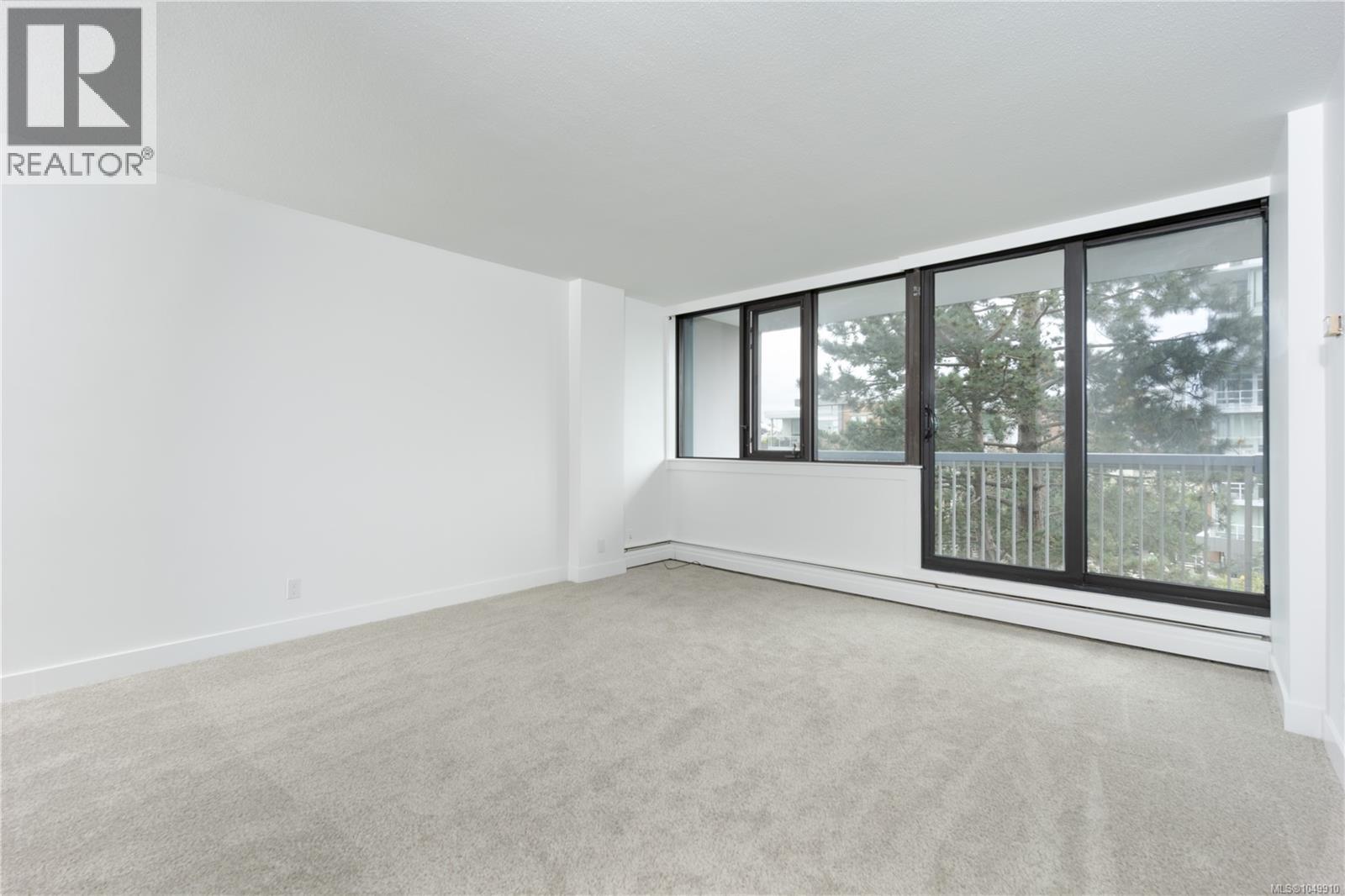 #303 647 Michigan St - Image 6