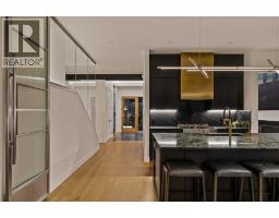 4pc Bathroom - 517 28 Avenue Nw, Calgary, AB T2M2K9 Photo 22