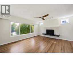 Ensuite - 5348 Parker Ave, Saanich, BC V8Y2M9 Photo 13