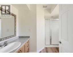 5348 Parker Ave, Saanich, BC V8Y2M9 Photo 39