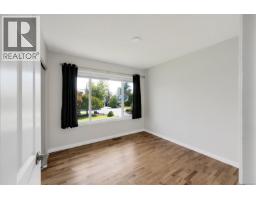 5348 Parker Ave, Saanich, BC V8Y2M9 Photo 43