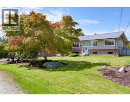 5348 Parker Ave, Saanich, BC V8Y2M9 Photo 78