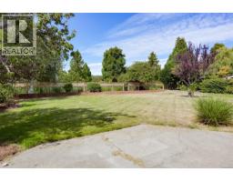 5348 Parker Ave, Saanich, BC V8Y2M9 Photo 63