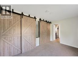 5348 Parker Ave, Saanich, BC V8Y2M9 Photo 53