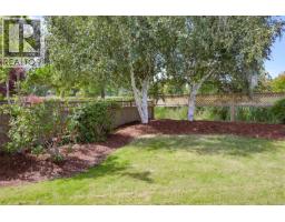 5348 Parker Ave, Saanich, BC V8Y2M9 Photo 64