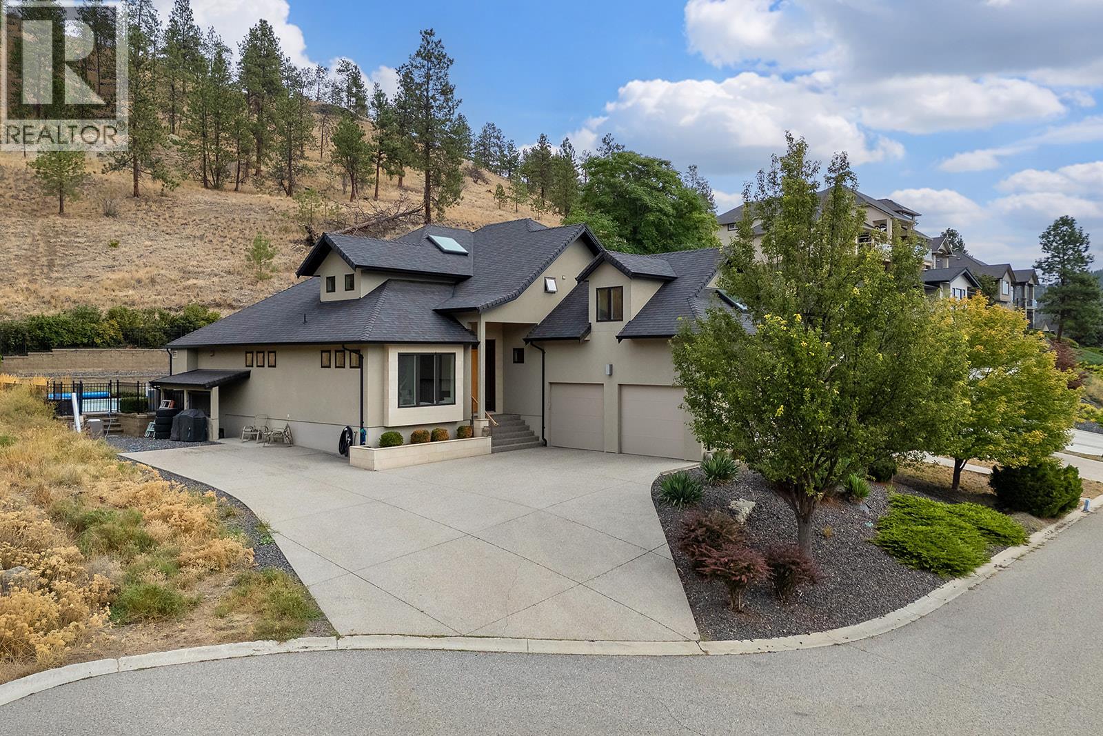 526 Caramillo Court, Kelowna — photo 3