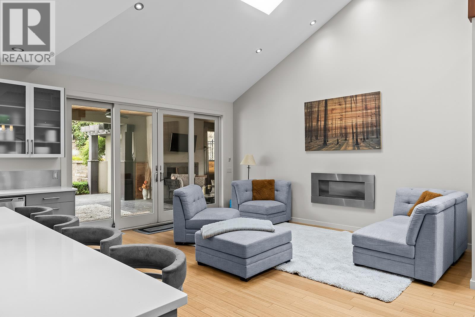 526 Caramillo Court - 12