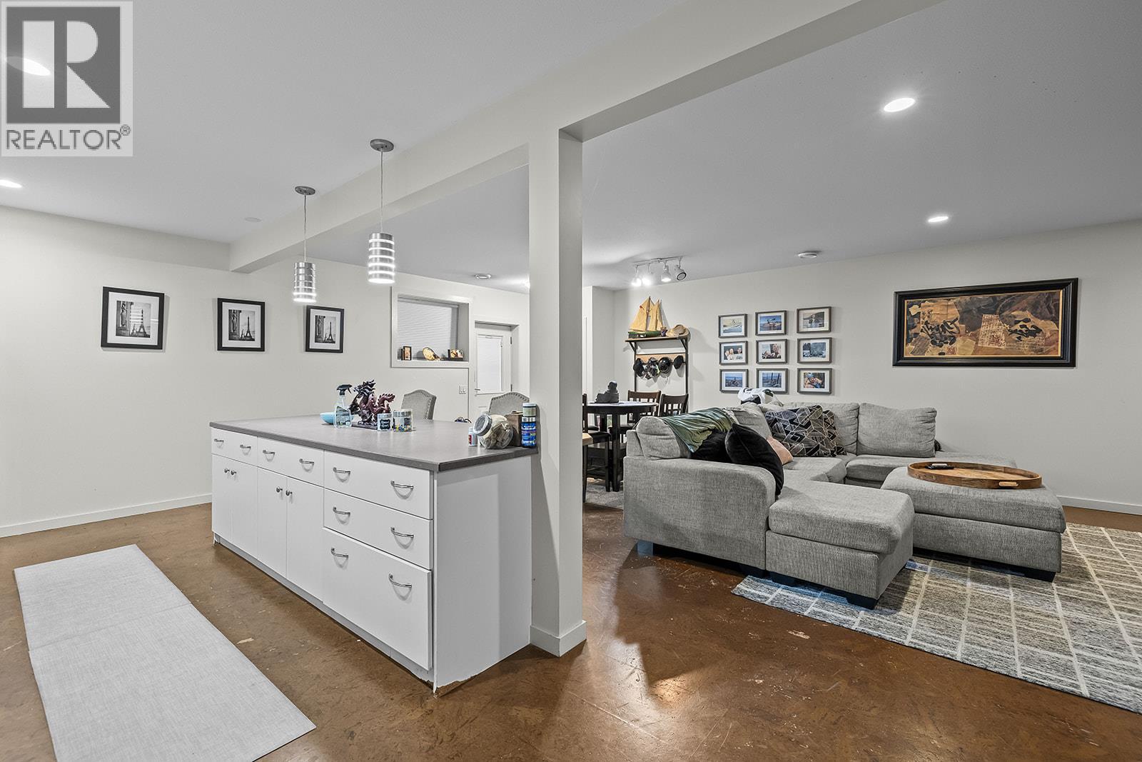  526 Caramillo Court, Kelowna