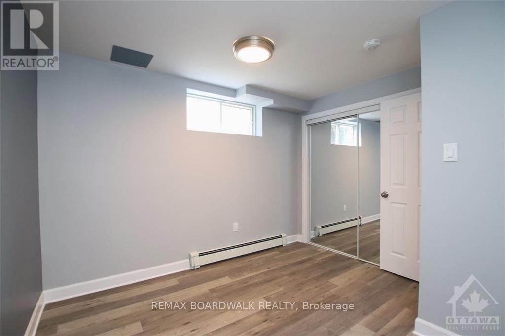 15B DOWDALL CRESCENT, Ottawa — photo 9